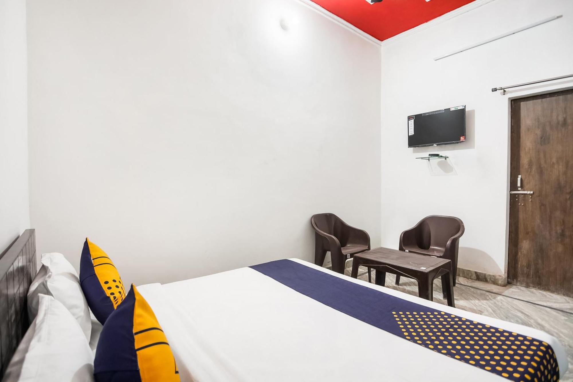 Hotel O Dollar Faridabad Ngoại thất bức ảnh