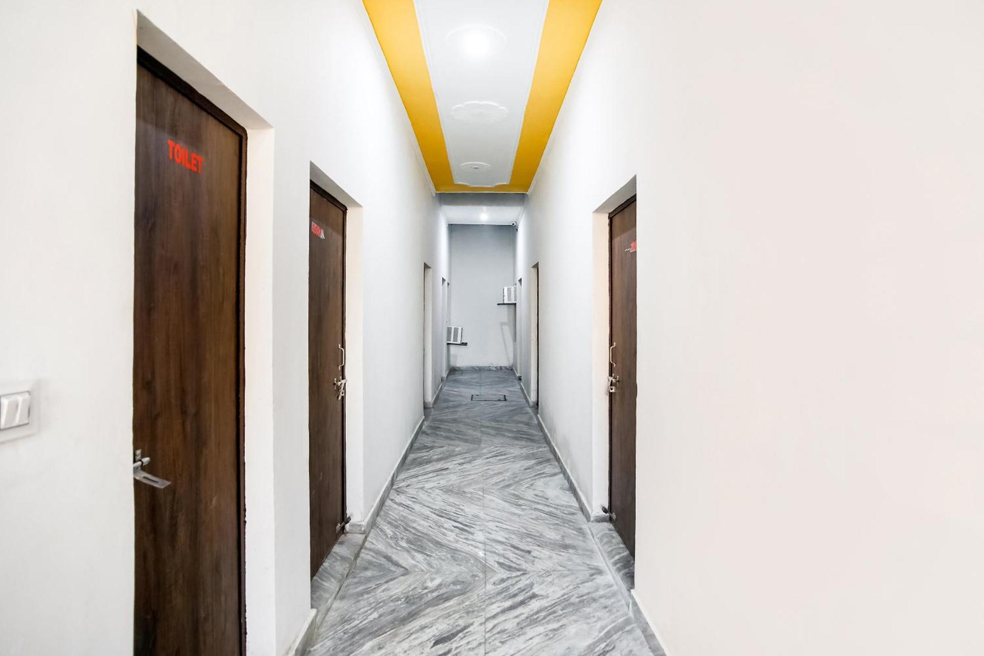 Hotel O Dollar Faridabad Ngoại thất bức ảnh